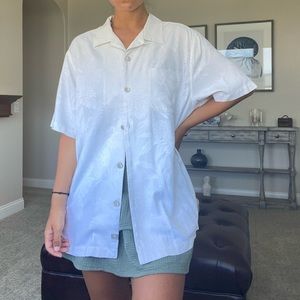 SHORT SLEEVE BUTTON UP TOP NWT
